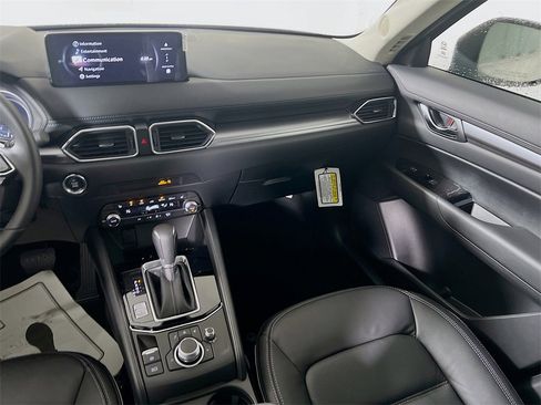 New 2025 MAZDA CX-5 AWD 2.5 S w/ Preferred Package image 18