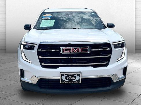 Used 2025 GMC Acadia Elevation AWD/4WD image 2