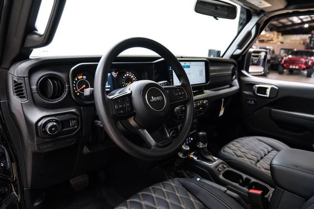 Used 2026 Jeep Wrangler Unlimited Sport AWD/4WD image 15