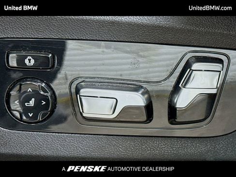 Used 2025 BMW X5 xDrive40i image 4