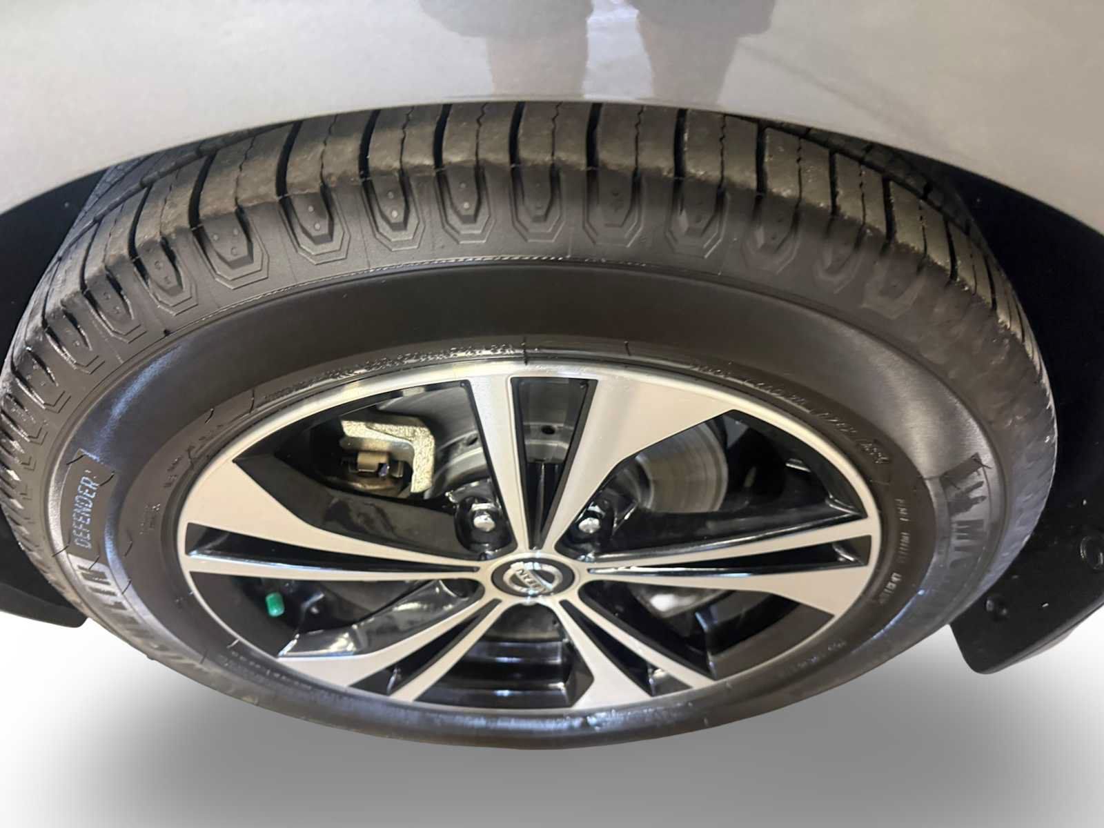 Used 2022 Nissan Sentra SV FWD image 8