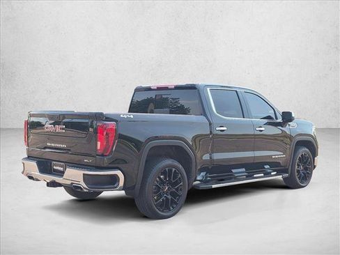 Used 2024 GMC Sierra 1500 SLT w/ SLT Premium Package AWD/4WD image 5