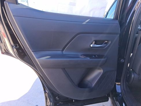 New 2026 Nissan Kicks SV w/ Cold Weather Package image 19