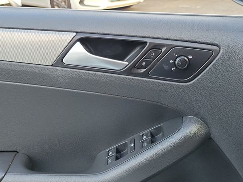 Used 2017 Volkswagen Jetta S FWD image 14
