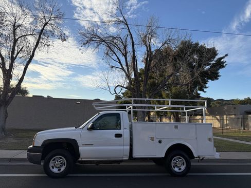 Used 2003 Chevrolet Silverado 2500 W/T image 7