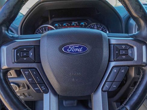 Used 2019 Ford Expedition Max Platinum image 12