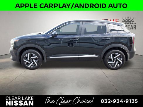 Certified 2025 Nissan Kicks SV image 4