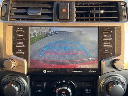 Certified 2020 Toyota 4Runner SR5 Premium AWD/4WD image 35