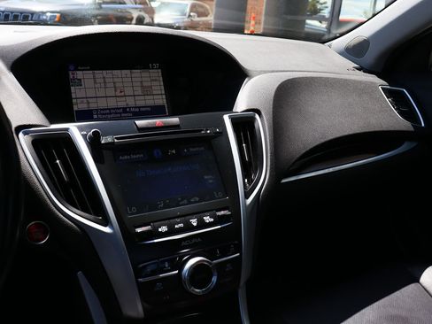 Used 2015 Acura TLX w/ Technology Package FWD image 43