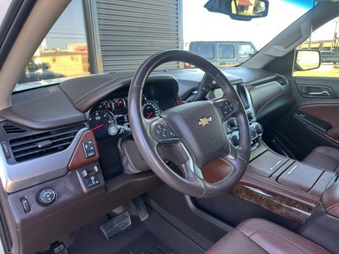 Used 2017 Chevrolet Tahoe Premier RWD image 12