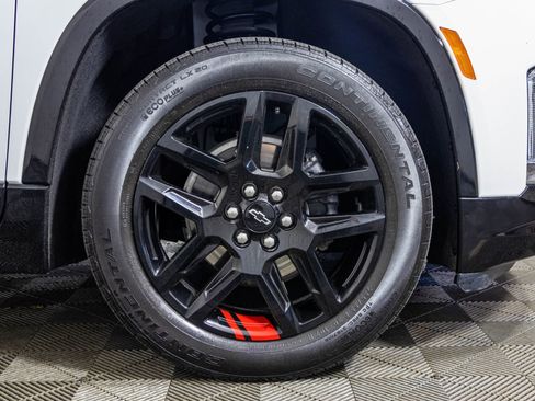 Used 2023 Chevrolet Traverse Premier w/ Redline Edition AWD/4WD image 59