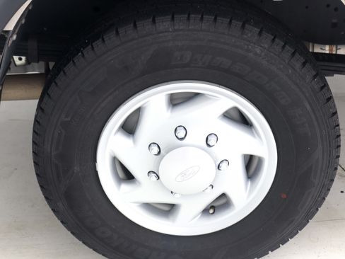 Used 2023 Ford E-350 and Econoline 350 Super Duty w/ Power Windows & Locks Group RWD image 28