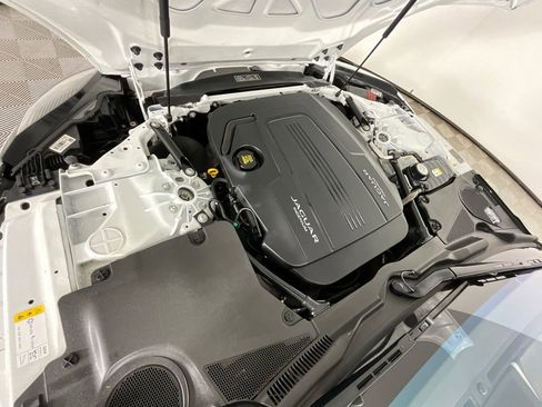 Used 2020 Jaguar F-TYPE Convertible RWD image 14