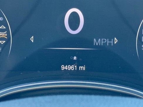 Used 2014 Jeep Grand Cherokee Overland image 23