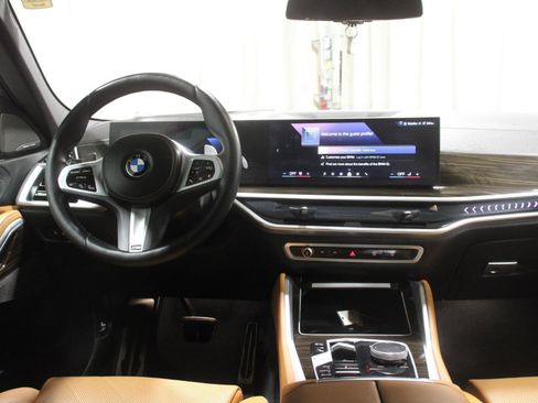 Used 2024 BMW X6 xDrive40i w/ Premium Package AWD/4WD image 9