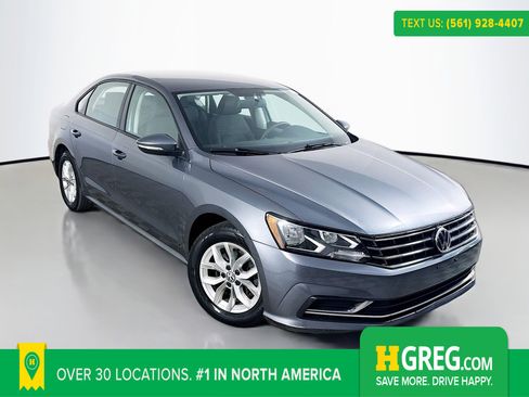 Used 2018 Volkswagen Passat 2.0T S w/ Driver Assistance Package image 1
