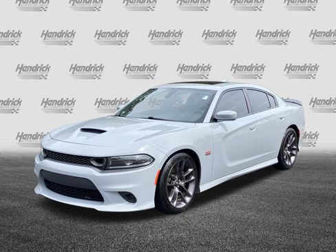Used 2022 Dodge Charger Scat Pack w/ Plus Group RWD image 6