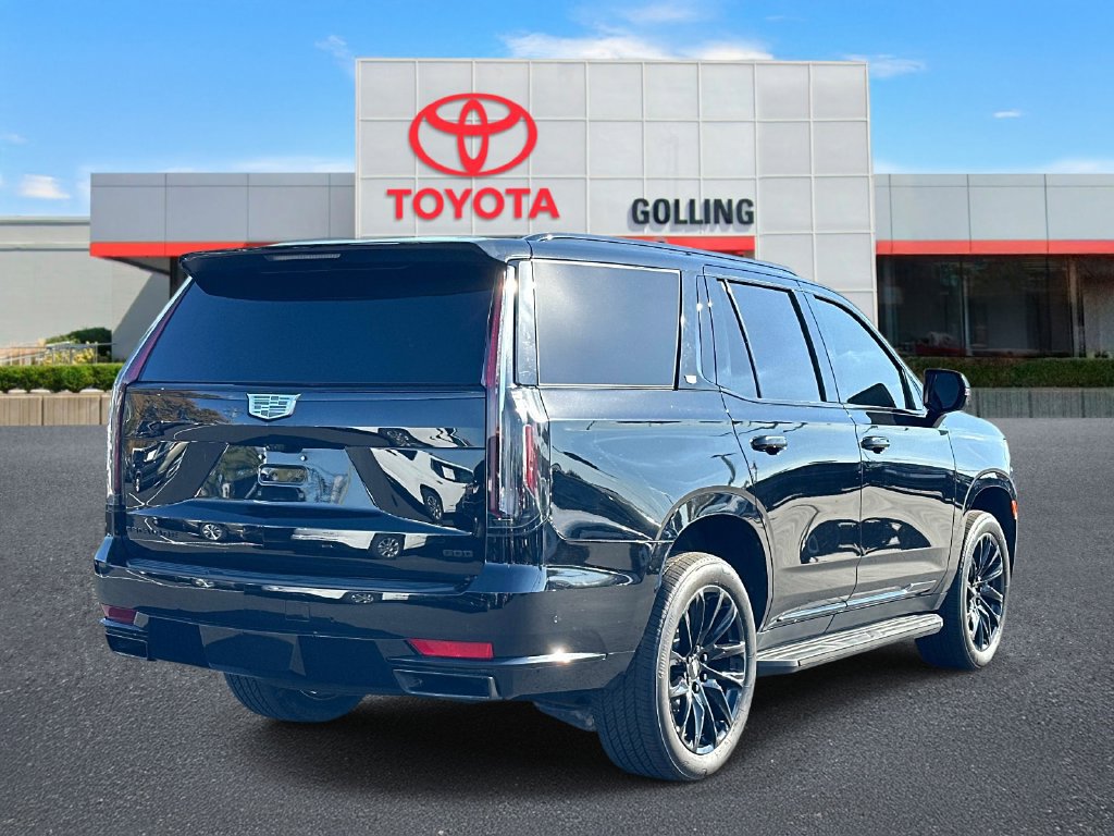 Used 2023 Cadillac Escalade Sport w/ LPO, ONYX Package AWD/4WD image 5