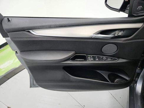 Used 2018 BMW X5 xDrive50i image 24