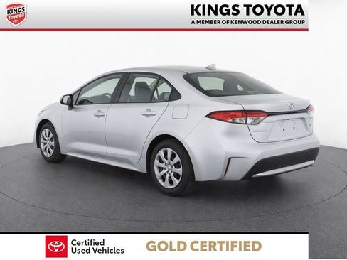Used 2021 Toyota Corolla LE FWD image 5