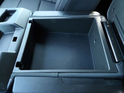 Used 2024 Chevrolet Silverado 2500 W/T w/ WT Convenience Package image 27