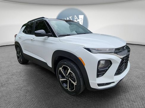 Used 2021 Chevrolet TrailBlazer RS w/ Convenience Package AWD/4WD image 1