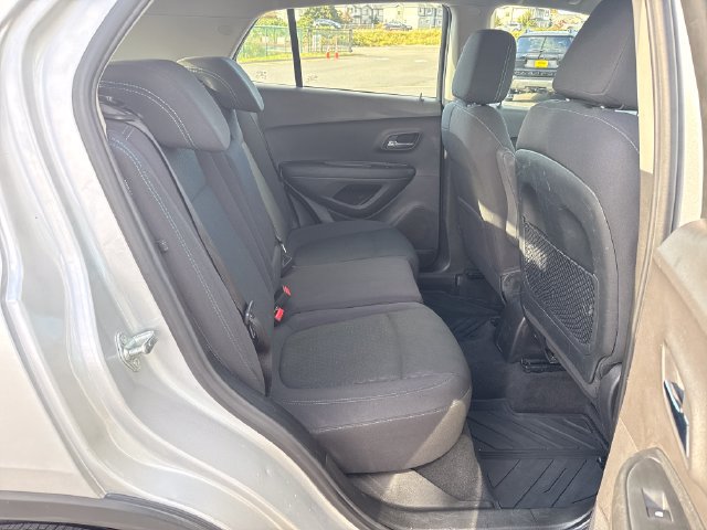 Used 2016 Chevrolet Trax LS w/ LPO, Protection Package FWD image 12
