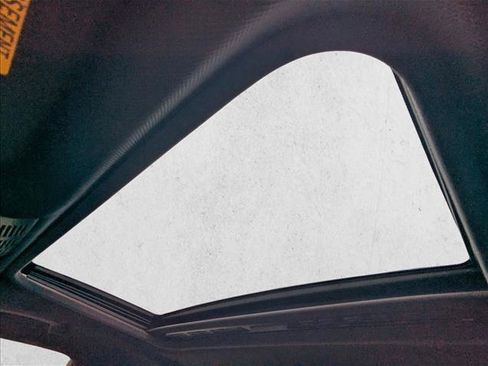 Used 2018 BMW 330i Sedan w/ Convenience Package image 15