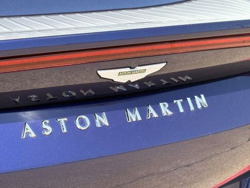 Used 2023 Aston Martin V8 Vantage Coupe RWD image 10