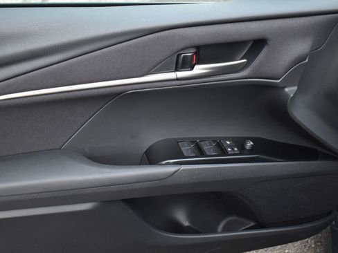 Certified 2025 Toyota Camry LE w/ Convenience Package image 17