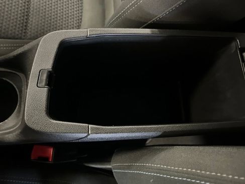 Used 2023 Chevrolet Bolt LT image 29