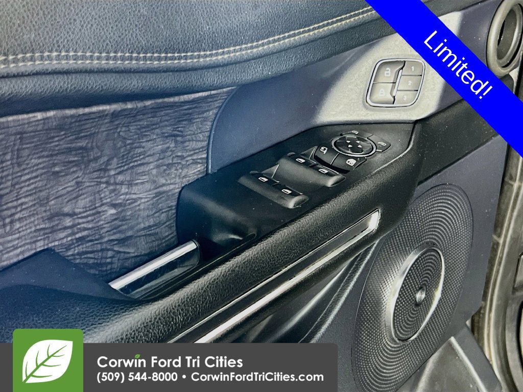 Used 2021 Ford Expedition Max Limited AWD/4WD image 12