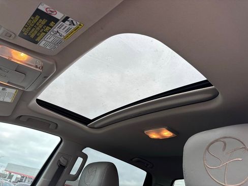 Used 2015 Toyota Tundra Limited image 15