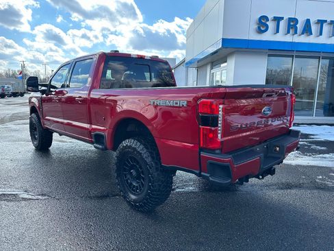 Used 2024 Ford F250 Lariat w/ Lariat Ultimate Package image 4