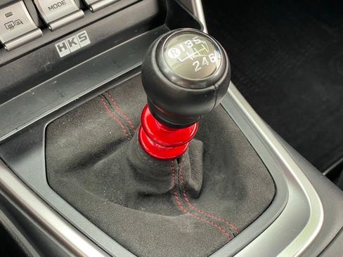 Used 2023 Toyota GR86 w/ ALL Weather Mat Package (TMS) RWD image 20