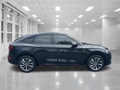 Used 2022 Audi Q5 2.0T Premium Plus w/ Premium Plus Package AWD/4WD image 4
