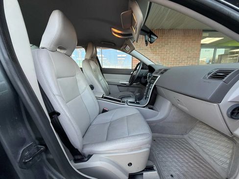 Used 2010 Volvo S40 2.4i image 14