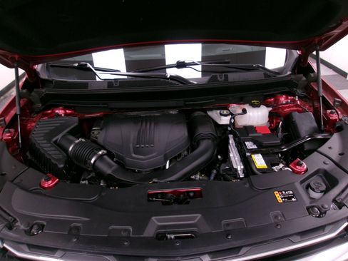 Used 2024 Chevrolet Traverse LT w/ LPO, Floor Liner Package FWD image 19