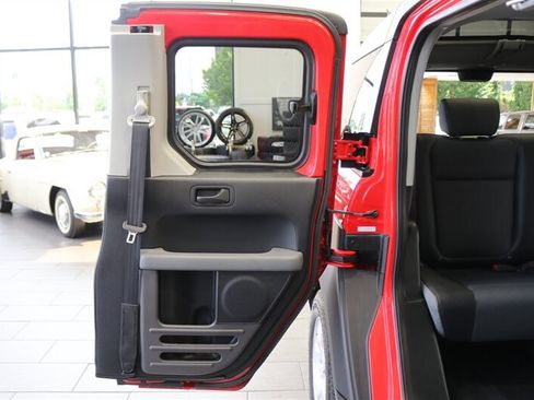 Used 2005 Honda Element EX image 86