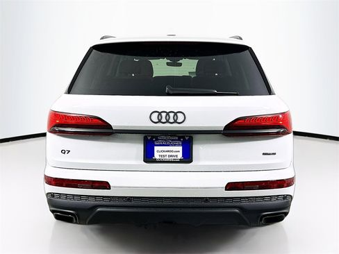 Used 2025 Audi Q7 3.0T Premium Plus image 15
