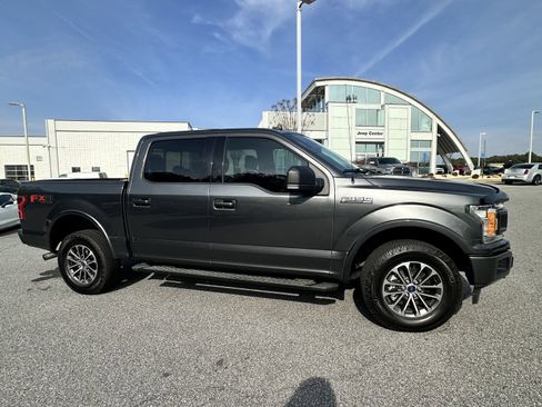 Used 2020 Ford F150 XLT w/ Equipment Group 302A Luxury image 5