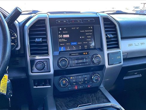 Used 2019 Ford F250 Lariat image 6