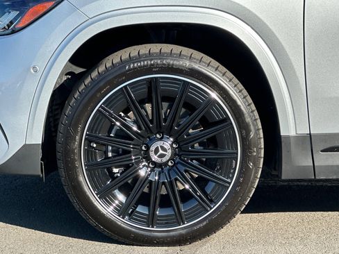 Certified 2025 Mercedes-Benz GLA 250 4MATIC image 26