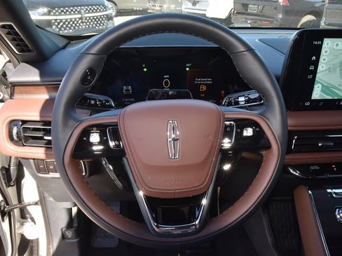 New 2026 Lincoln Aviator Reserve w/ Jet Appearance Package image 23