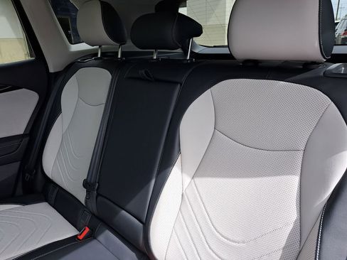 New 2026 Volkswagen Tiguan SE FWD image 22