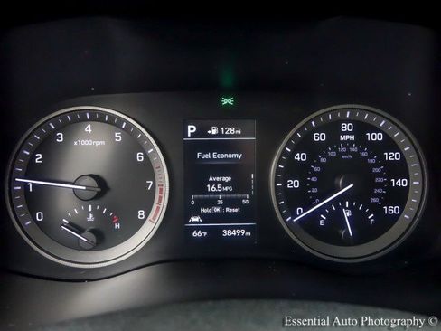 Used 2020 Hyundai Tucson Ultimate w/ Cargo Package AWD/4WD image 19