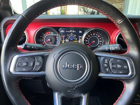 Used 2022 Jeep Gladiator Rubicon w/ Cold Weather Group AWD/4WD image 33