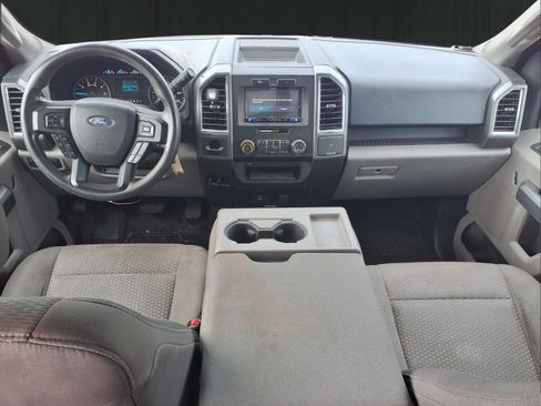 Used 2016 Ford F150 XLT RWD image 14
