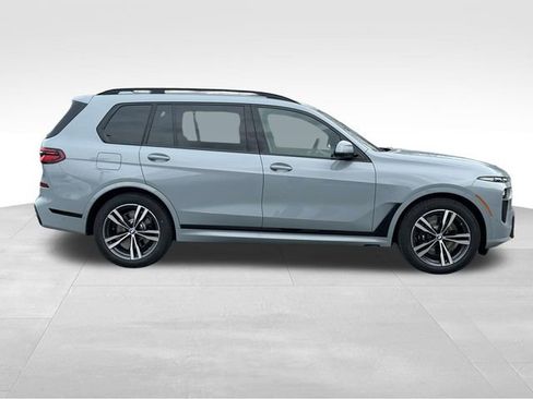 New 2026 BMW X7 xDrive40i AWD/4WD image 2