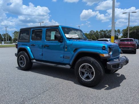 Used 2021 Jeep Wrangler Unlimited Sport AWD/4WD image 3